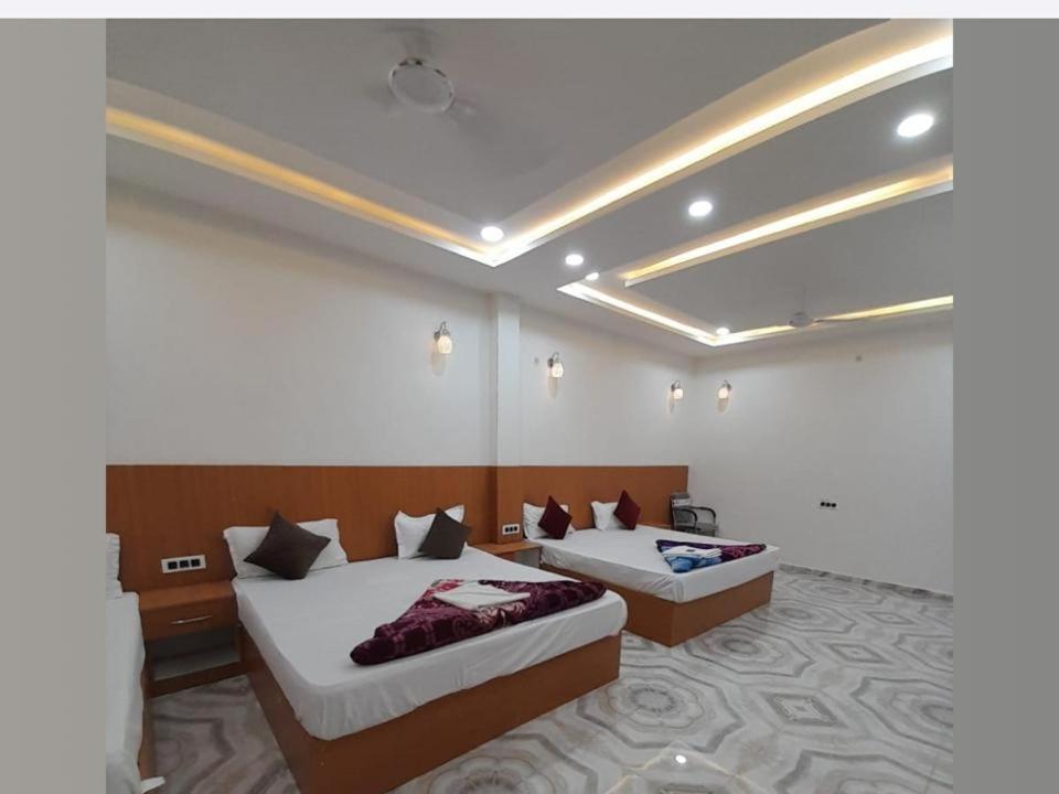 The Nirmala Palace Ξενοδοχείο Ayodhya Εξωτερικό φωτογραφία
